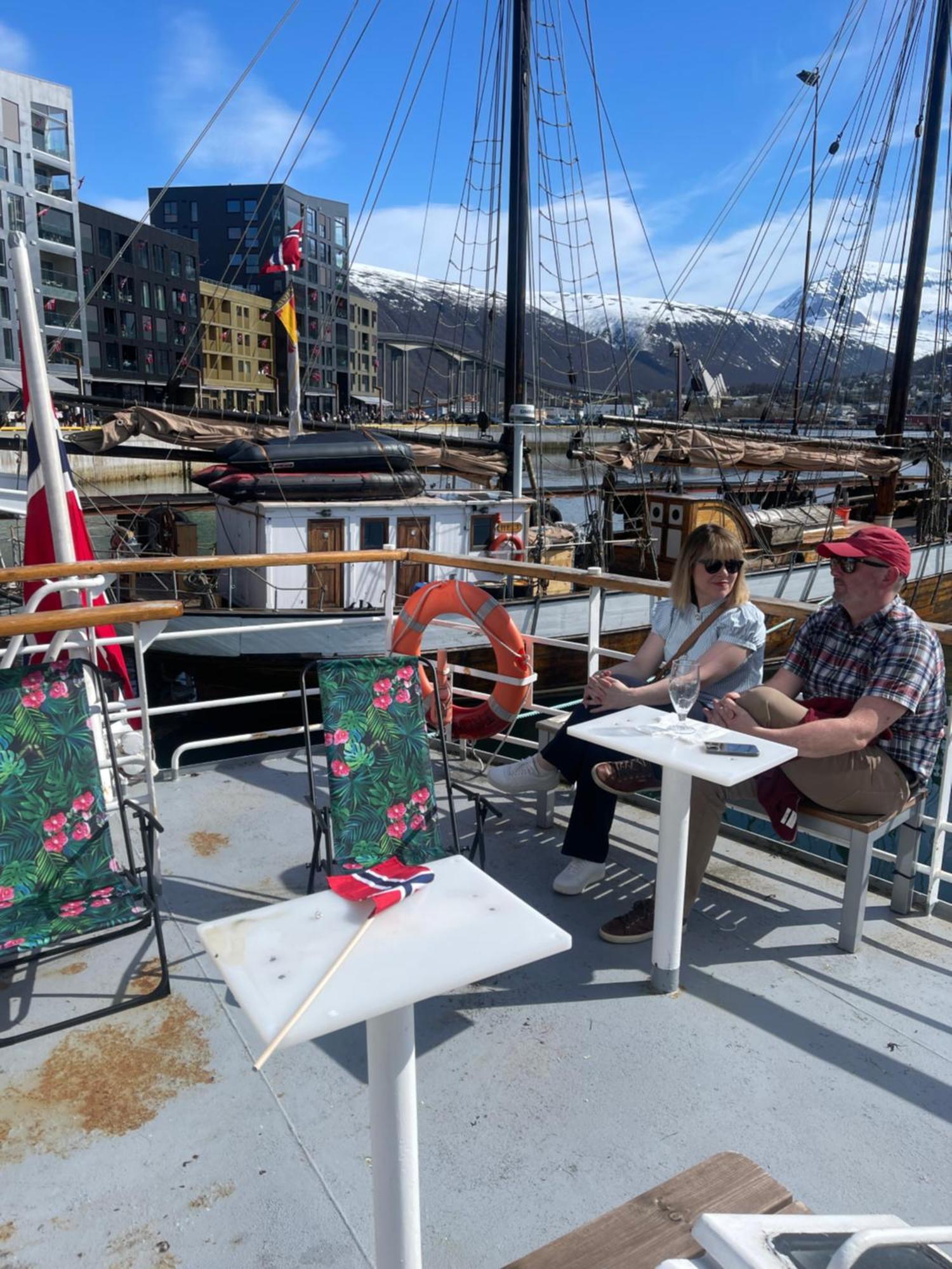 Norwegian Fjord Explorer Line Tromsø Buitenkant foto