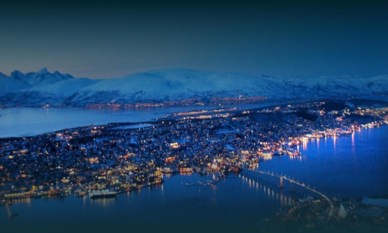Norwegian Fjord Explorer Line Tromsø Buitenkant foto